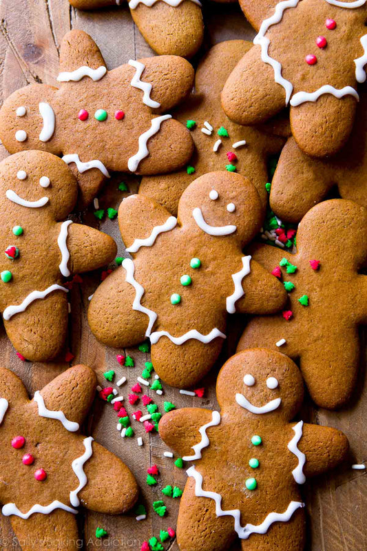 Rummed Gingerbread Candle